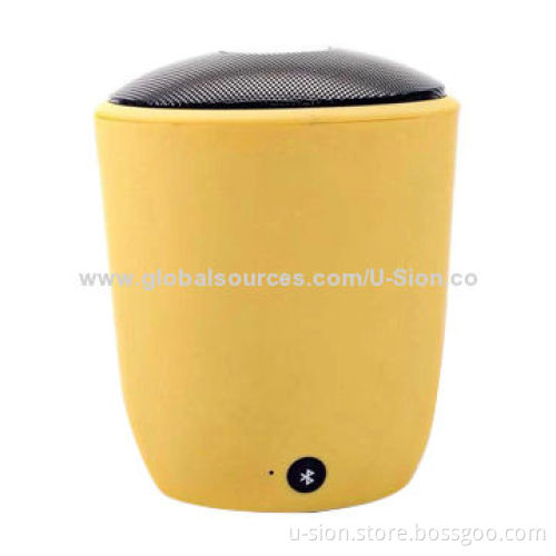SD Card USB Speaker, 3.7V Battery Charging Voltage, 87.5 to 108MHz FM Radio